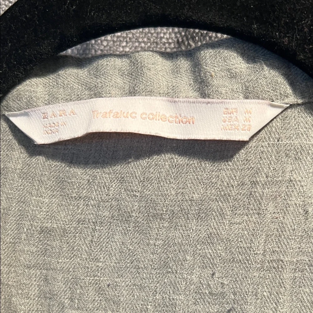 Zara Blue Floral Embroidered Button-Down Shirt - Picture 2 of 3
